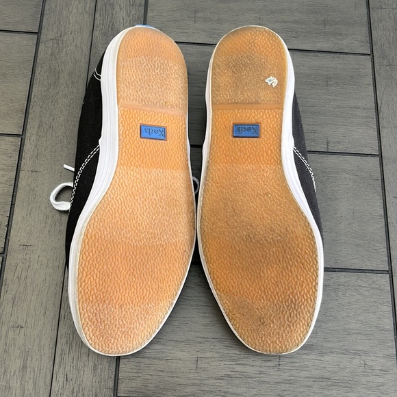 - KEDS - Picture 8 of 8